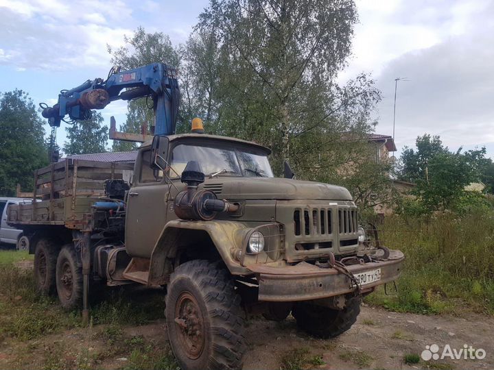 ЗИЛ 131 с КМУ, 1982