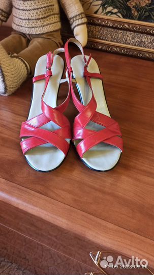 Босоножки женские 41 размер натуральная кожа