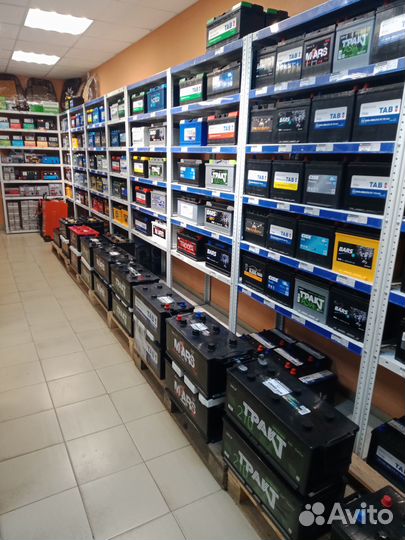 Новые мощные акб bars 230 а/ч евро пол