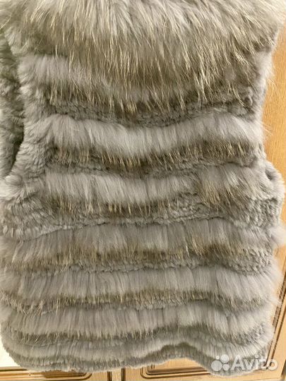 Жилет меховой женский
