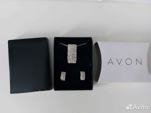 Комплект колье и серьги Avon