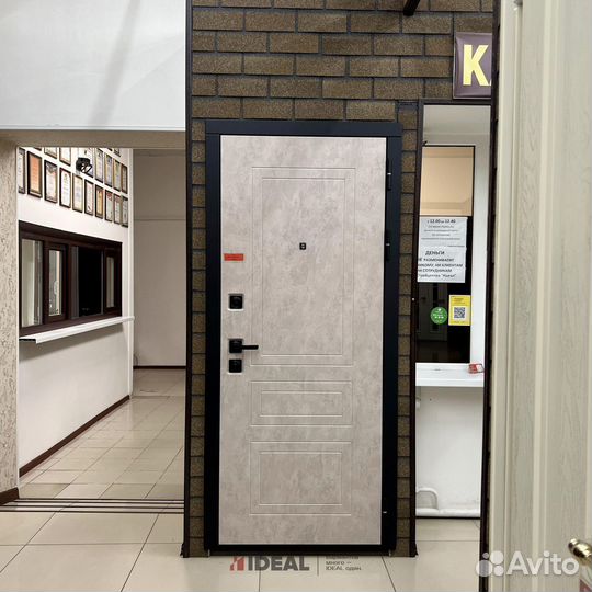 Двери входные