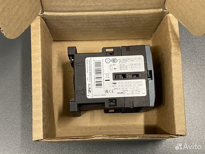 Siemens 3RH2131-1BB40 новый, 1 шт