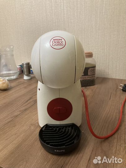 Кофеварка капсульная dolce gusto