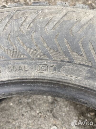Nokian Tyres Hakkapeliitta 8 215/60 R16