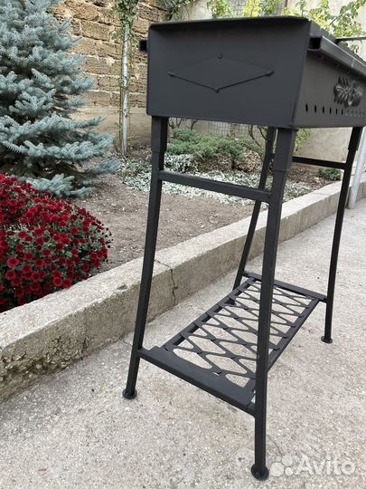 Классный мангал на подарок с полкой 3 мм дровница