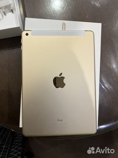iPad 5Gen A1823 Gold 128gb Wifi + Sim