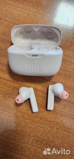 Наушники JBL Tune 230NC