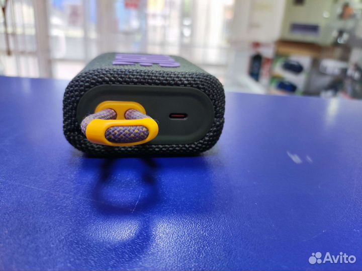 Колонка jbl go 3