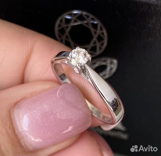 Эпл кольцо золотое с бриллиантом 0.22 ct