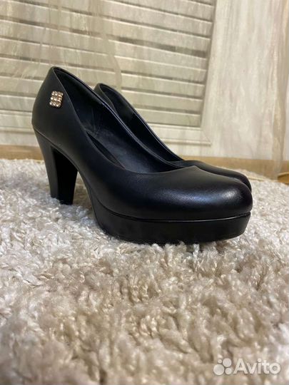 Туфли женские 36 размер новые