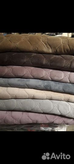 Покрывало на кровать новое