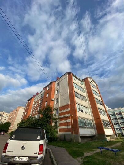 3-к. квартира, 87 м², 5/5 эт.