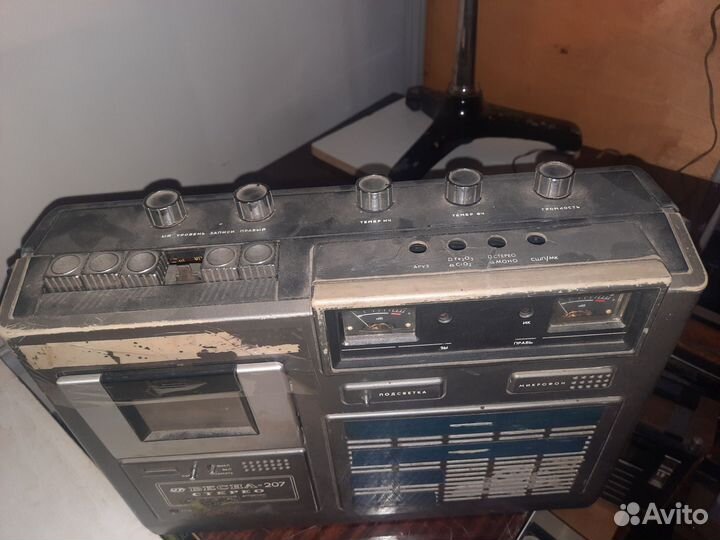 Магнитола радиоприёмник магнитофон весна 207