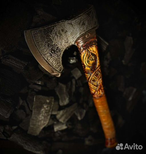 Топор ручной работы кованый