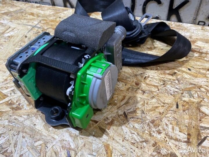 Ремень безопасности передний правый Audi A5 купе