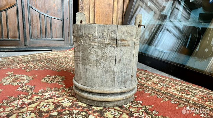 Ведро старинное деревянное