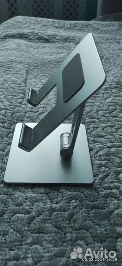 Подставка для планшета