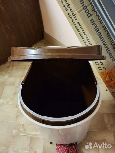 Мусорное ведро