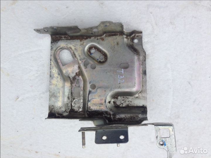 Крепление акб Nissan X-Trail Т 32