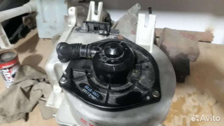 Вентилятор печки Nissan expert y11