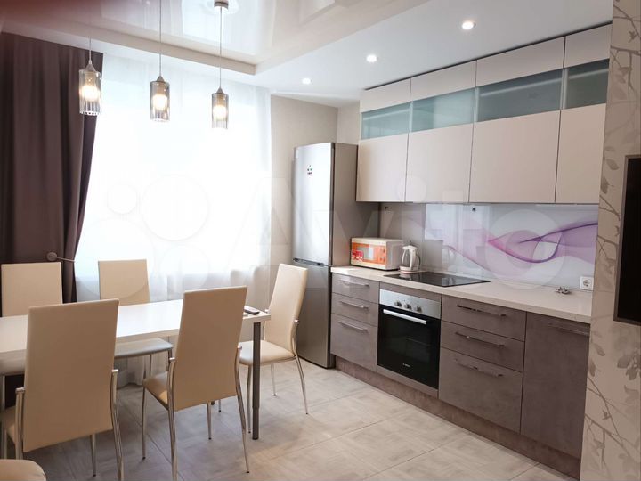 2-к. квартира, 70 м², 12/25 эт.