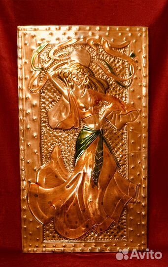 Чеканка СССР, девушка с бубном