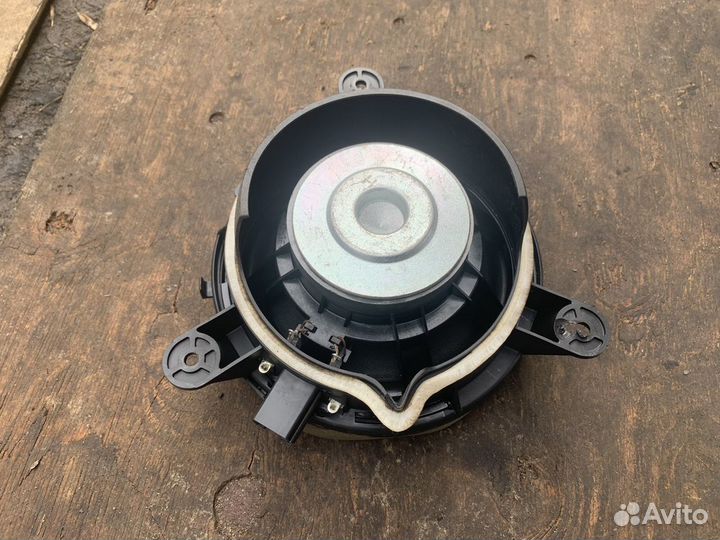 Volvo xc90 динамик задний рестайлинг