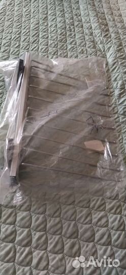 Выдвижная штанга-полка для брюк, юбок