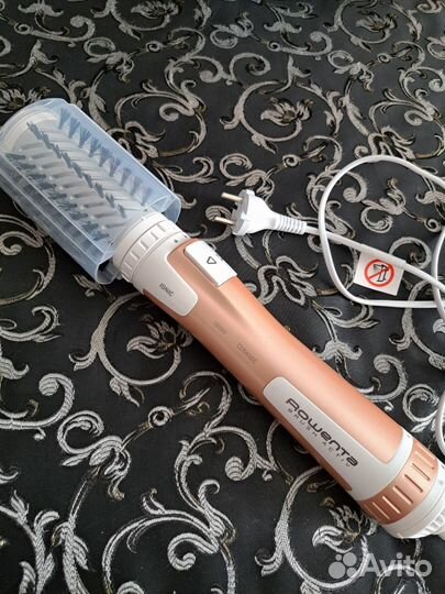 Фен щетка Rowenta