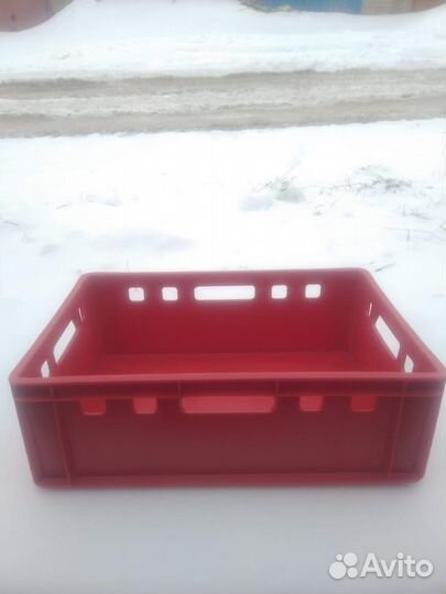 Ящик пластиковый