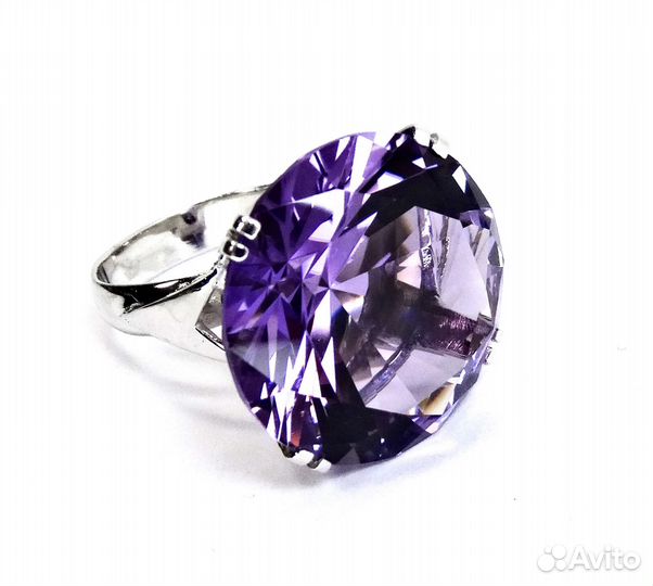 Крупное золотое кольцо с аметистом р 16
