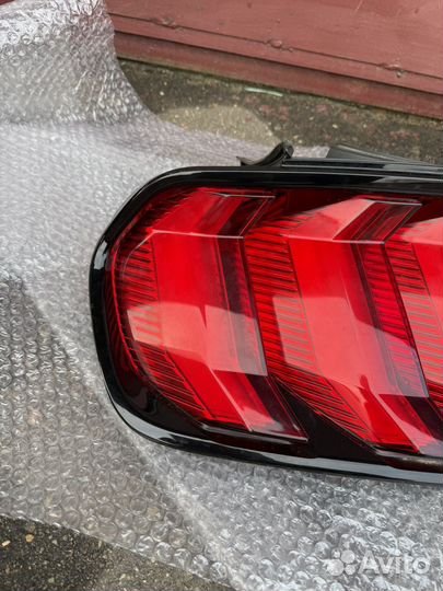 Фонарь задний левый ford mustang 2017-2023 6 ориг