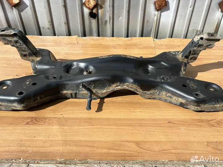 Подрамник volkswagen polo