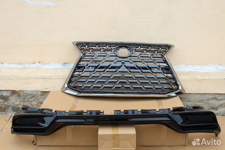 Lexus LX570 2015+ Обвес Heritage X3SC2