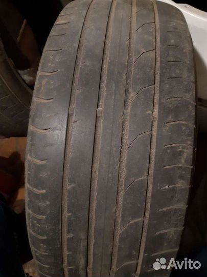 Continental ContiPremiumContact 2 215/60 R16