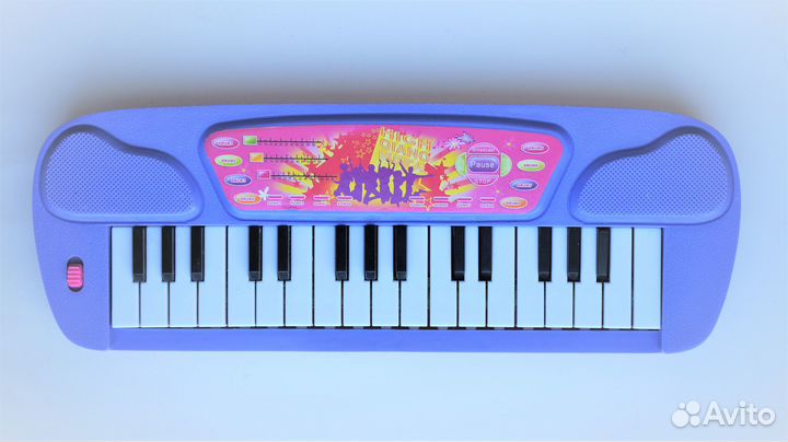 Синтезатор-игрушка