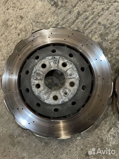 Продам передние тормозные диски для Ауди RSQ3рску3