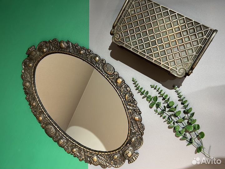 Зеркало настенное СССР с полкой