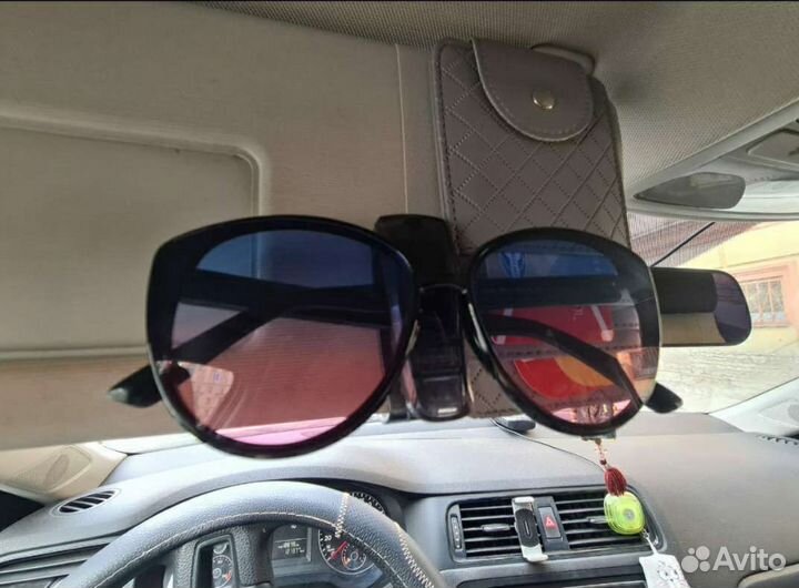 Солнцезащитные очки женские