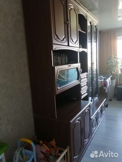 Стенка в гостиную бу