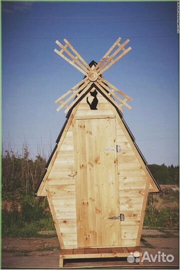 Дачный туалет с декором и установкой идэ 056