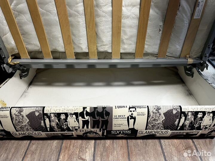 Диван-книжка с чехлом