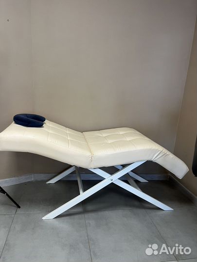 Анатомическая кушетка