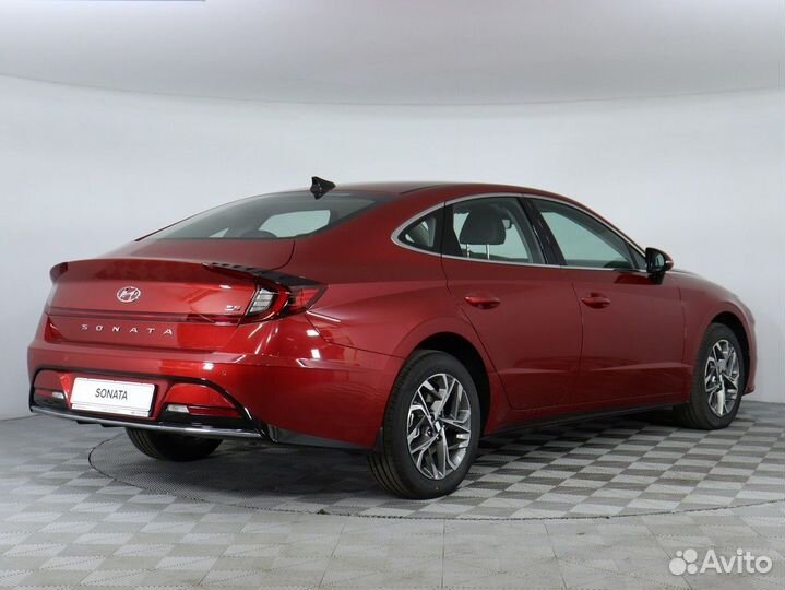 Hyundai Sonata, 2022