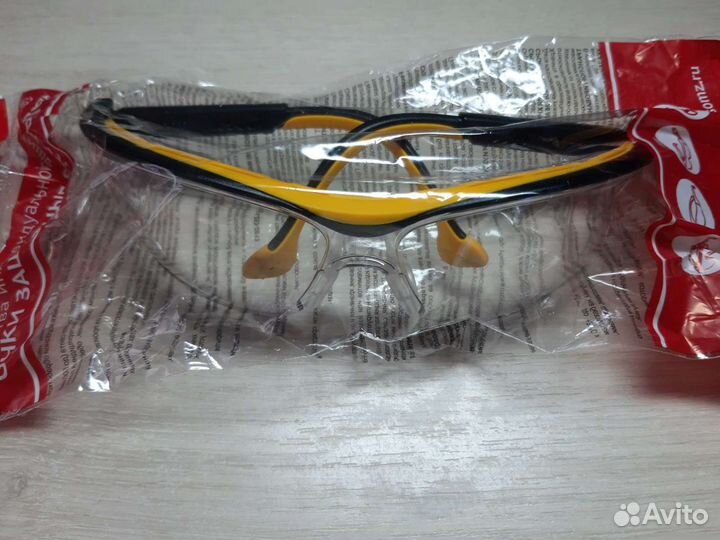Очки защитные