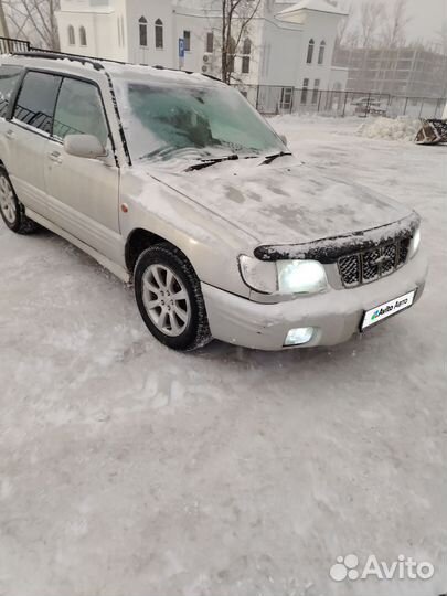 Subaru Forester 2.0 AT, 2001, 250 000 км