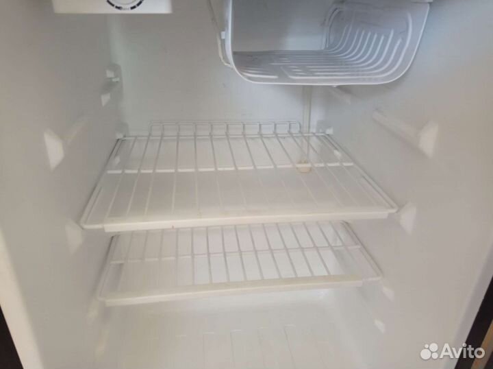Холодильник бу маленький