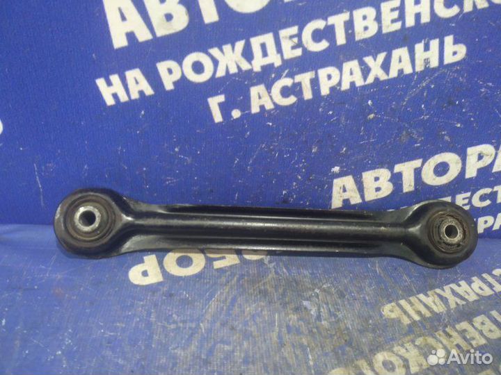 Рычаг задний нижний левый Mercedes-Benz W202 седан