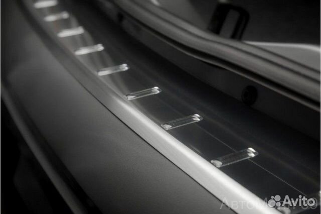 Накладка на бампер Mercedes E-class W212 2009